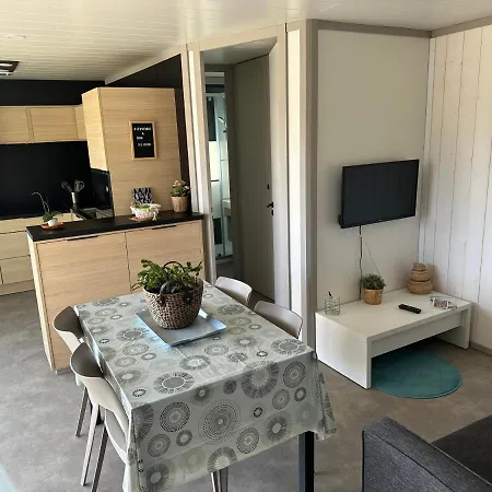 Chalet Parc Residentiel De Loisir Saubrigues