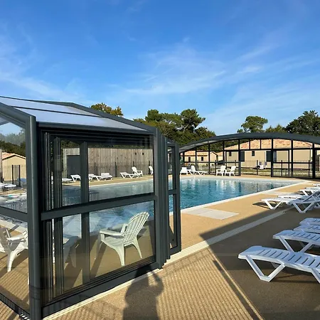 Σαλέ Parc Residentiel De Loisir Saubrigues